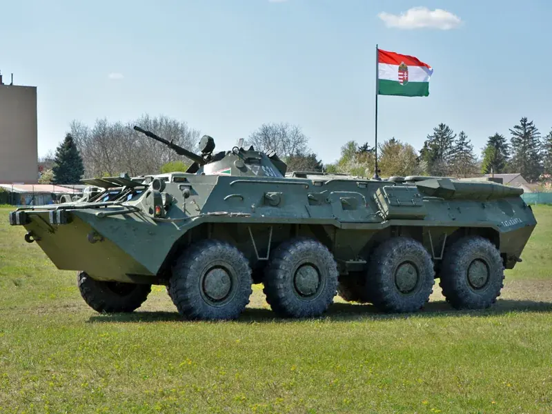 APC BTR-80